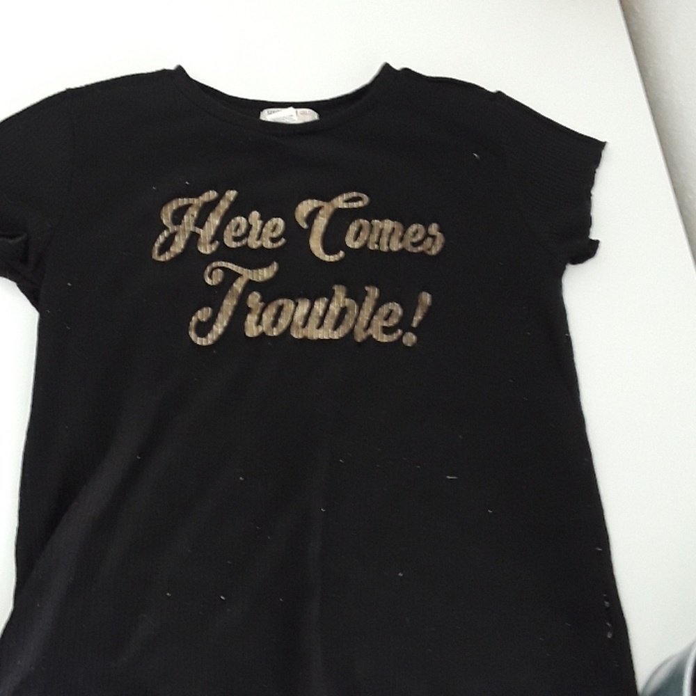 Forever 21 girls shirt